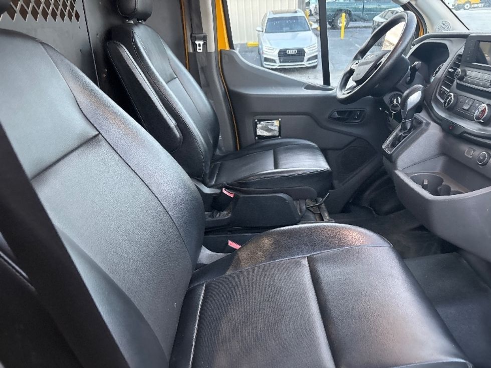 Cargo Van (Panel Van)-Light and Medium Duty Trucks-Ford-2021-Transit 250-Atlanta-GA-127,399\n\t\tmiles-$ 26,250 - Image 21