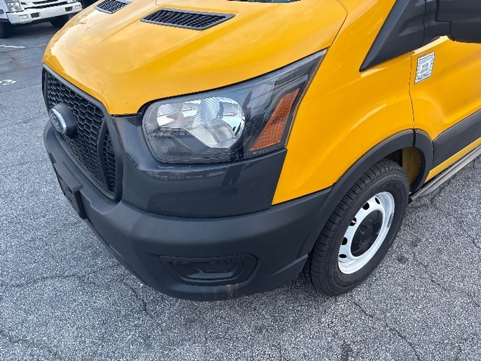 Cargo Van (Panel Van)-Light and Medium Duty Trucks-Ford-2021-Transit 250-Atlanta-GA-127,399\n\t\tmiles-$ 26,250 - Image 28