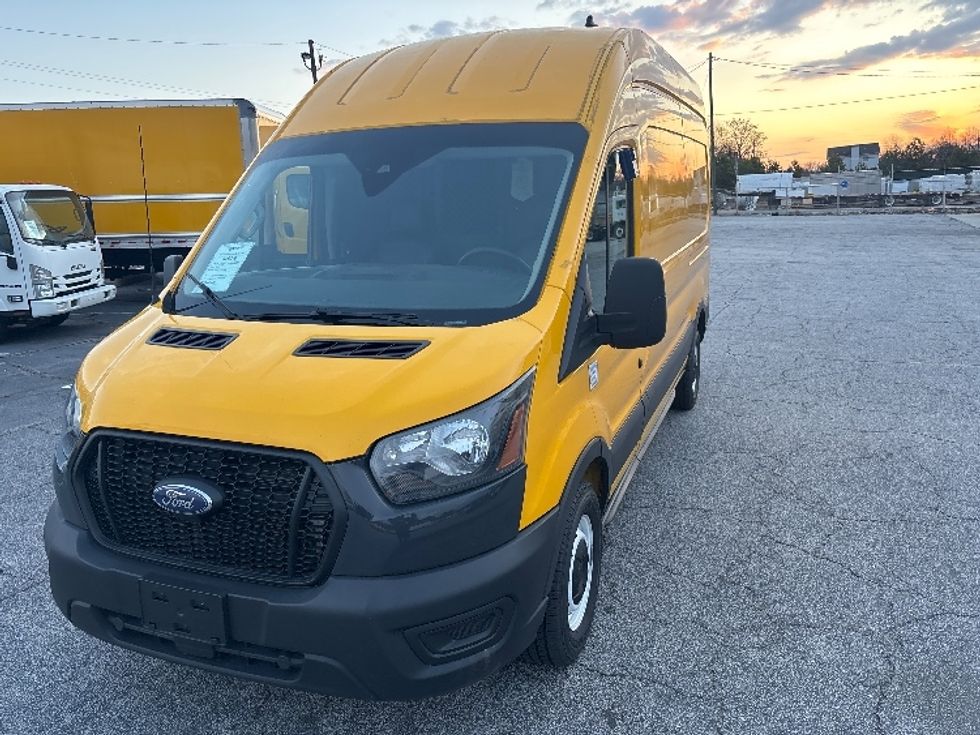 Cargo Van (Panel Van)-Light and Medium Duty Trucks-Ford-2021-Transit 250-Atlanta-GA-127,399\n\t\tmiles-$ 26,250 - Image 3