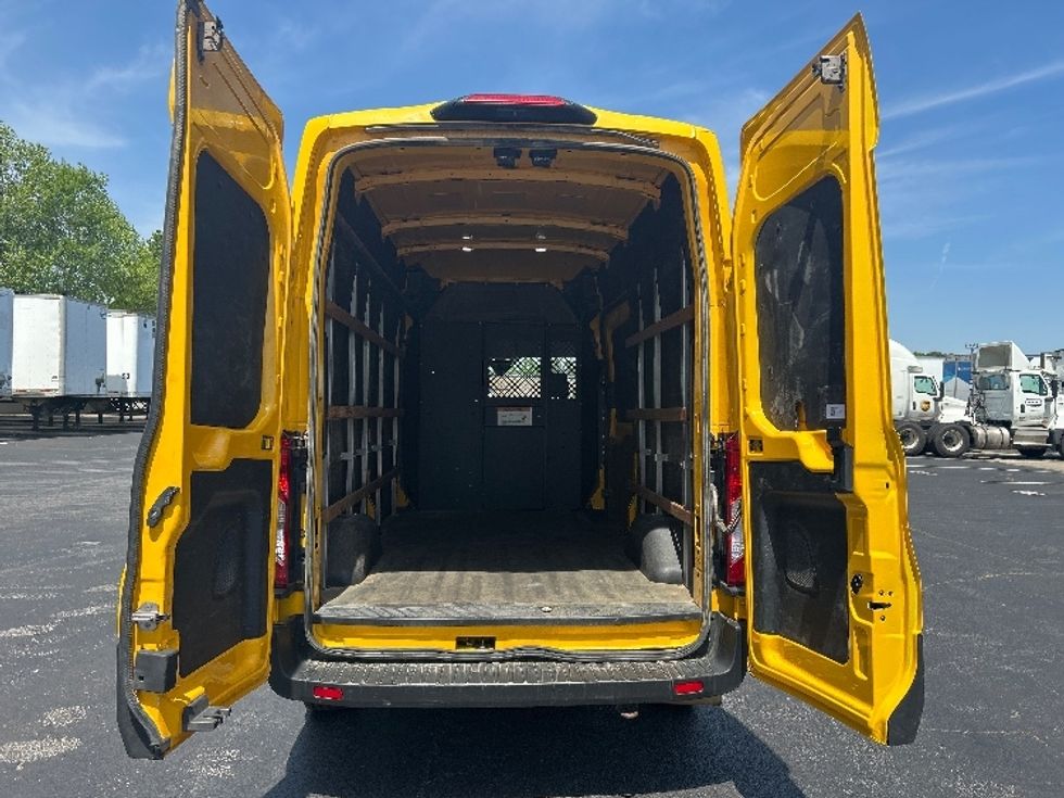 Cargo Van (Panel Van)-Light and Medium Duty Trucks-Ford-2021-Transit 250-Atlanta-GA-127,399\n\t\tmiles-$ 26,250 - Image 8