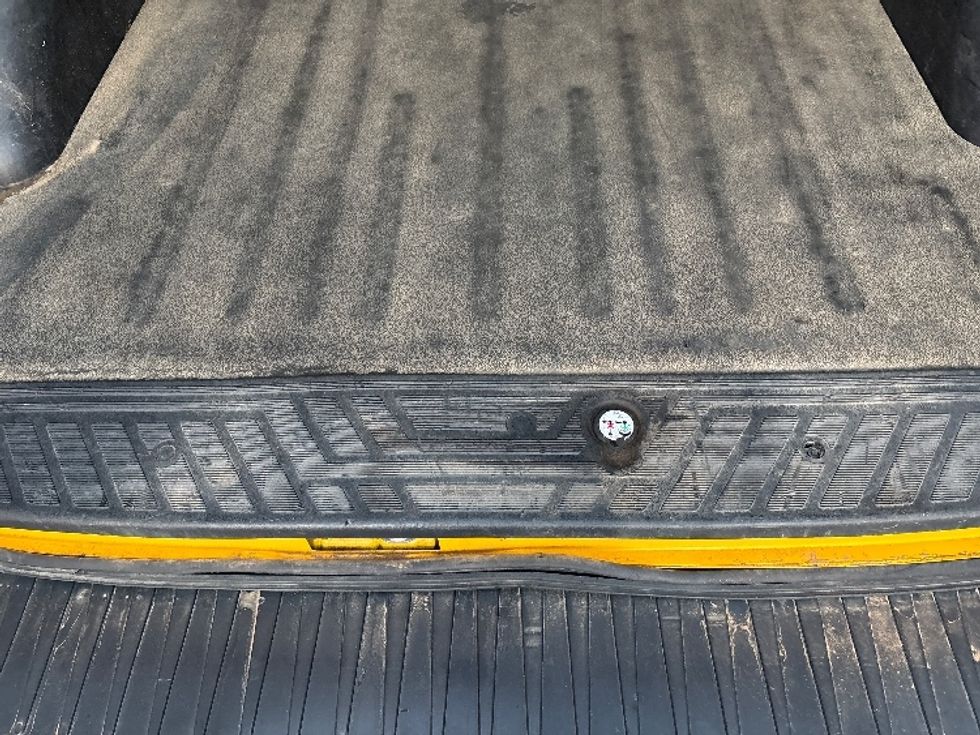 Cargo Van (Panel Van)-Light and Medium Duty Trucks-Ford-2021-Transit 250-Atlanta-GA-127,399\n\t\tmiles-$ 26,250 - Image 9