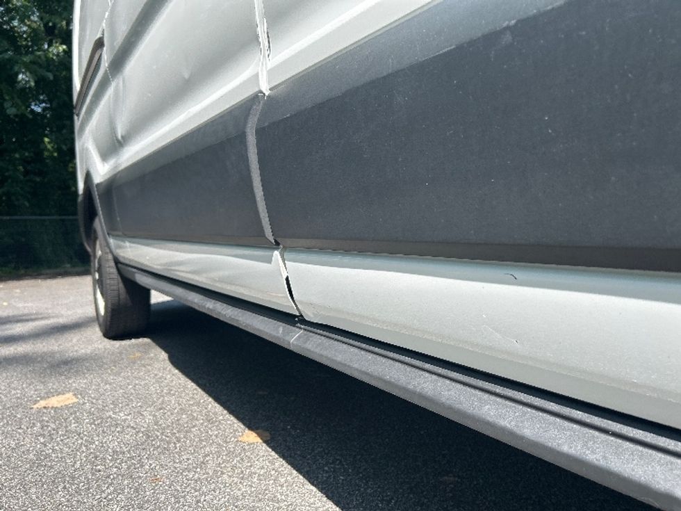 Cargo Van (Panel Van)-Light and Medium Duty Trucks-Ford-2021-Transit 250-Atlanta-GA-46,065\n\t\tmiles-$ 37,250 - Image 12