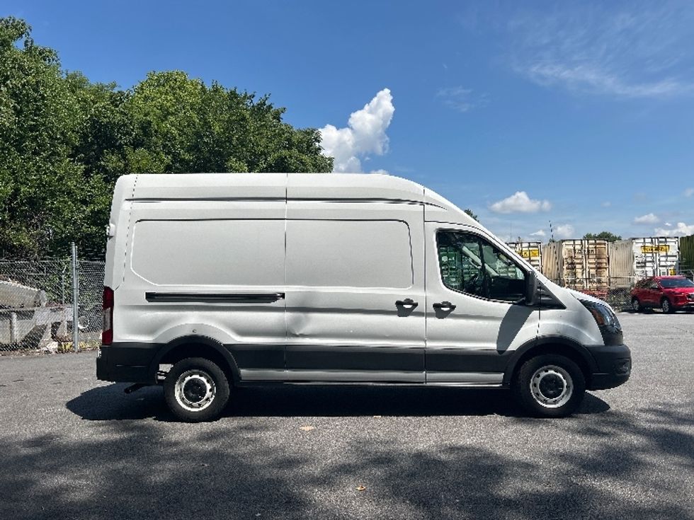 Cargo Van (Panel Van)-Light and Medium Duty Trucks-Ford-2021-Transit 250-Atlanta-GA-46,065\n\t\tmiles-$ 37,250 - Image 13