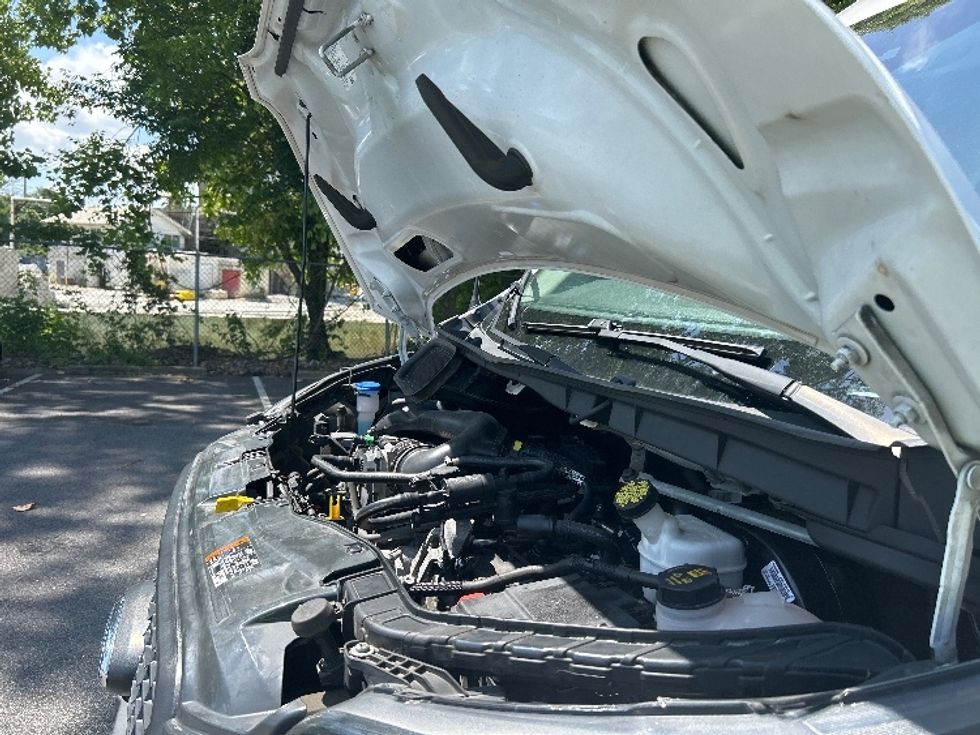 Cargo Van (Panel Van)-Light and Medium Duty Trucks-Ford-2021-Transit 250-Atlanta-GA-46,065\n\t\tmiles-$ 37,250 - Image 21