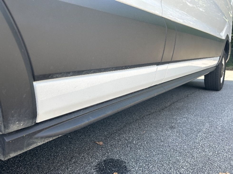 Cargo Van (Panel Van)-Light and Medium Duty Trucks-Ford-2021-Transit 250-Atlanta-GA-46,065\n\t\tmiles-$ 37,250 - Image 5