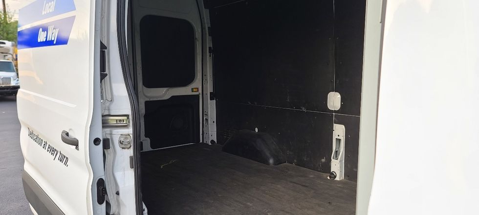 Cargo Van (Panel Van)-Light and Medium Duty Trucks-Ford-2021-Transit 250-Atlanta-GA-71,524\n\t\tmiles-$ 36,500 - Image 26