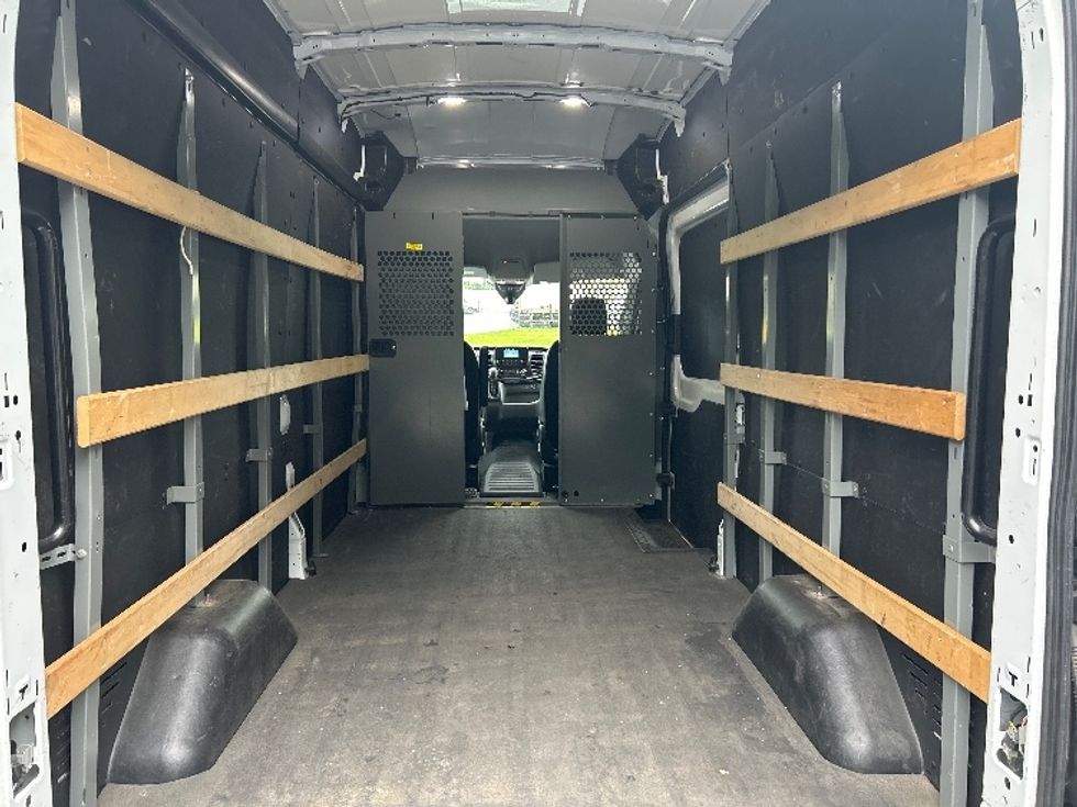 Cargo Van (Panel Van)-Light and Medium Duty Trucks-Ford-2021-Transit 250-Atlanta-GA-84,297\n\t\tmiles-$ 35,500 - Image 7