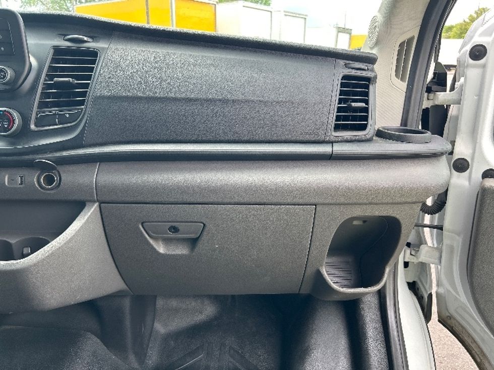 Cargo Van (Panel Van)-Light and Medium Duty Trucks-Ford-2021-Transit 250-Atlanta-GA-86,069\n\t\tmiles-$ 35,250 - Image 20