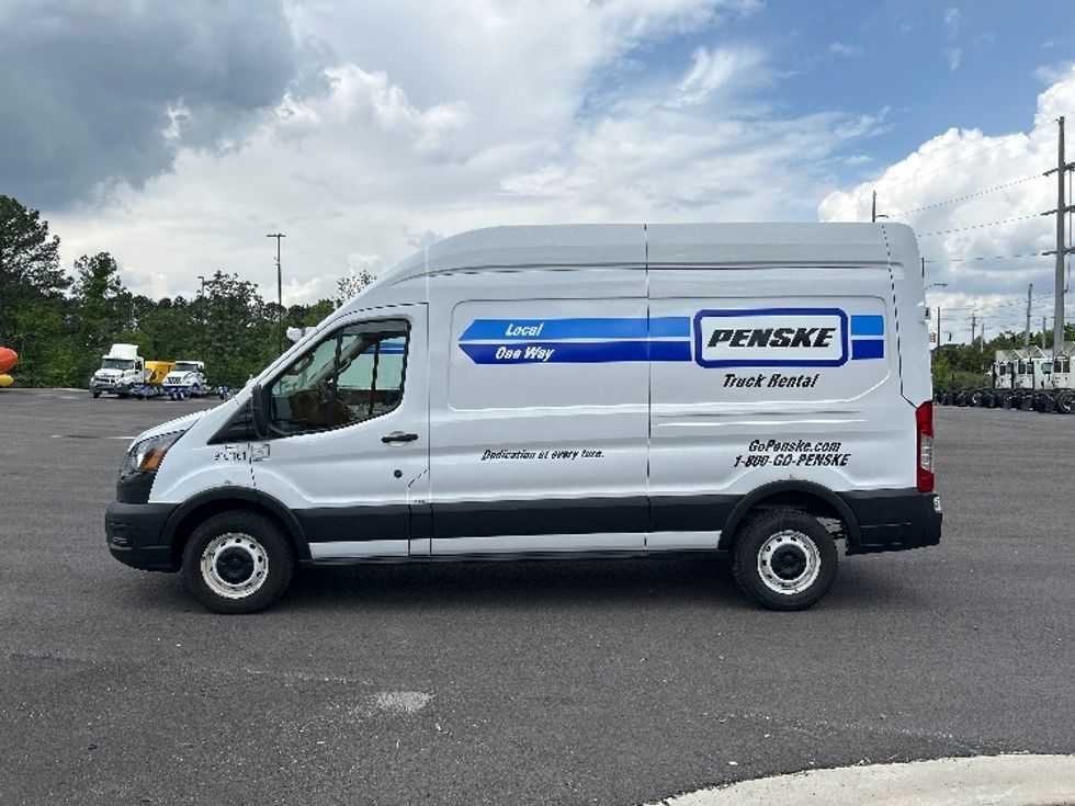 Cargo Van (Panel Van)-Light and Medium Duty Trucks-Ford-2021-Transit 250-Atlanta-GA-86,069\n\t\tmiles-$ 35,250 - Image 4