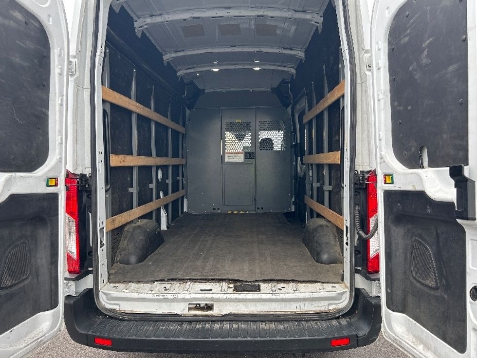 Cargo Van (Panel Van)-Light and Medium Duty Trucks-Ford-2021-Transit 250-Atlanta-GA-86,069\n\t\tmiles-$ 35,250 - Image 8