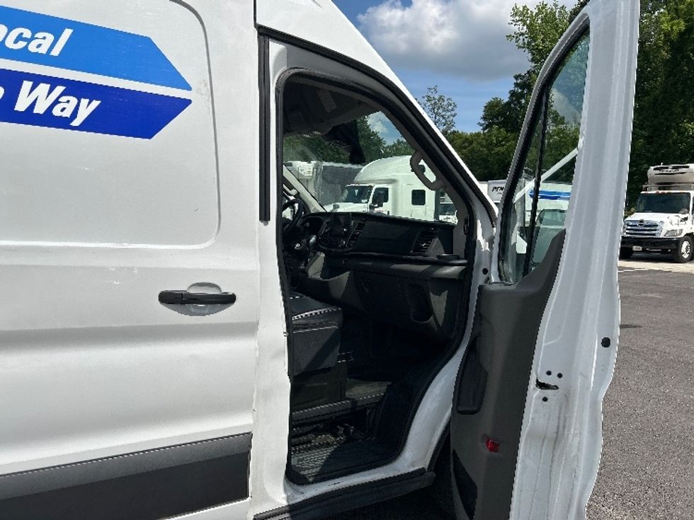 Cargo Van (Panel Van)-Light and Medium Duty Trucks-Ford-2021-Transit 250-Atlanta-GA-87,561\n\t\tmiles-$ 35,250 - Image 19