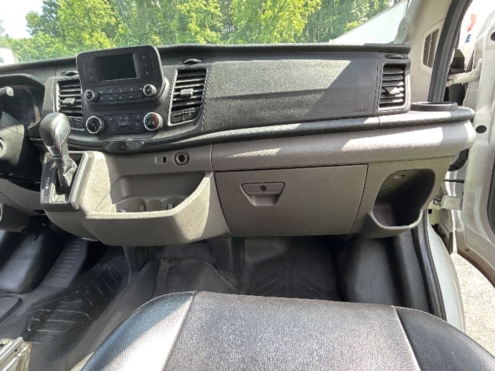 Cargo Van (Panel Van)-Light and Medium Duty Trucks-Ford-2021-Transit 250-Atlanta-GA-87,561\n\t\tmiles-$ 35,250 - Image 20