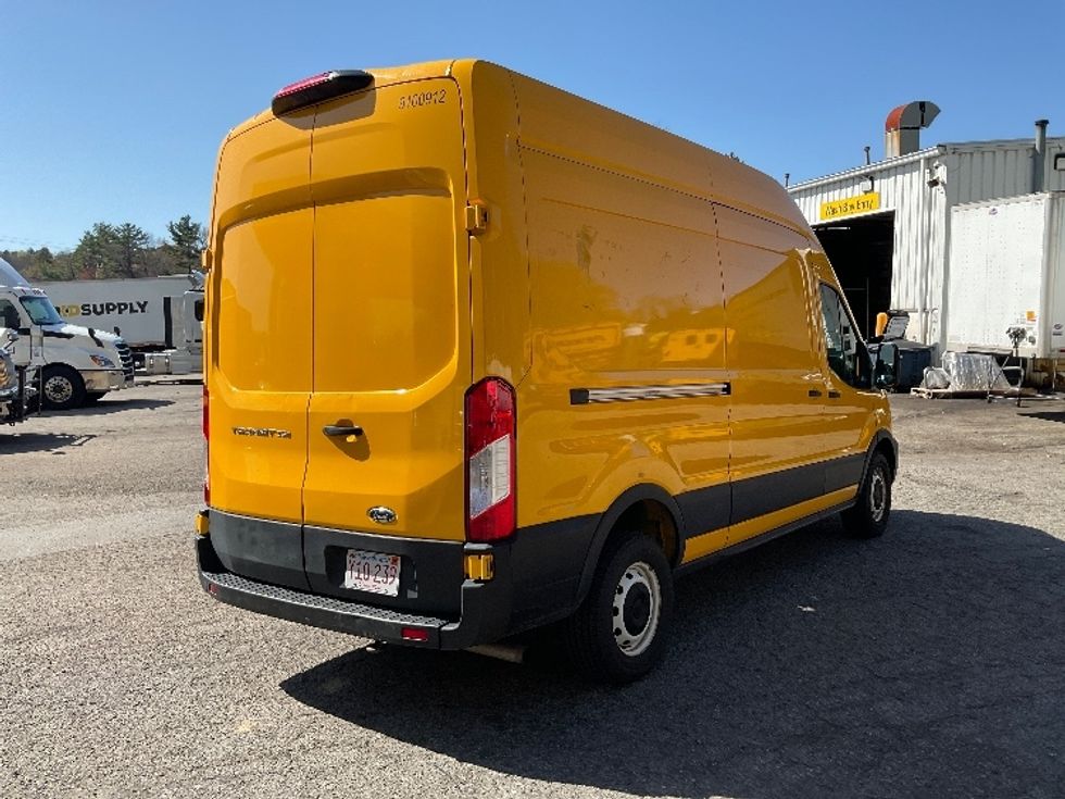 Cargo Van (Panel Van)-Light and Medium Duty Trucks-Ford-2021-Transit 250-Auburn-MA-86,942\n\t\tmiles-$ 29,250 - Image 13
