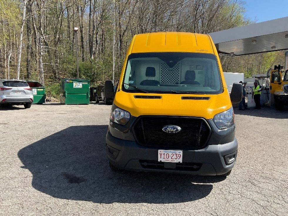 Cargo Van (Panel Van)-Light and Medium Duty Trucks-Ford-2021-Transit 250-Auburn-MA-86,942\n\t\tmiles-$ 29,250 - Image 2