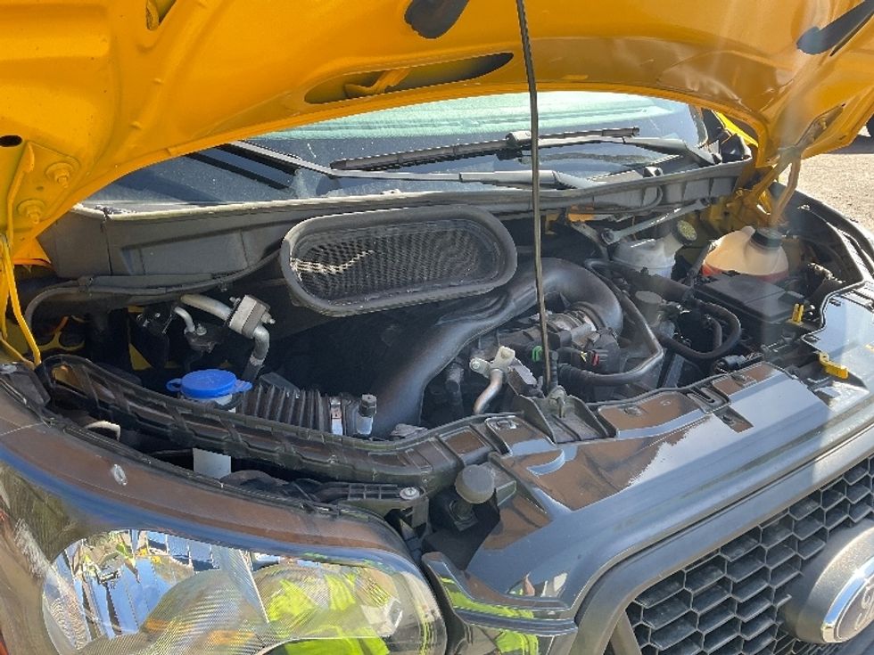 Cargo Van (Panel Van)-Light and Medium Duty Trucks-Ford-2021-Transit 250-Auburn-MA-86,942\n\t\tmiles-$ 29,250 - Image 23