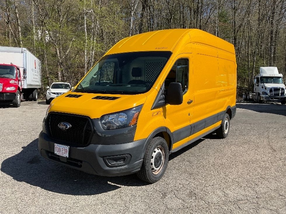 Cargo Van (Panel Van)-Light and Medium Duty Trucks-Ford-2021-Transit 250-Auburn-MA-86,942\n\t\tmiles-$ 29,250 - Image 3