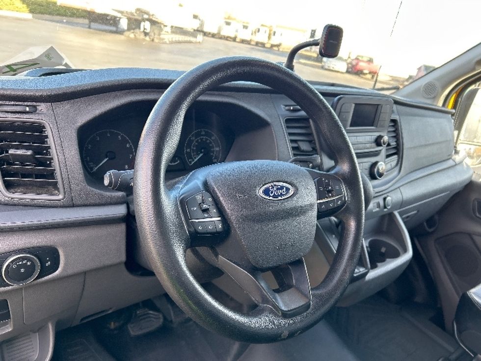 Cargo Van (Panel Van)-Light and Medium Duty Trucks-Ford-2021-Transit 250-Aurora-CO-65,231\n\t\tmiles-$ 38,250 - Image 17