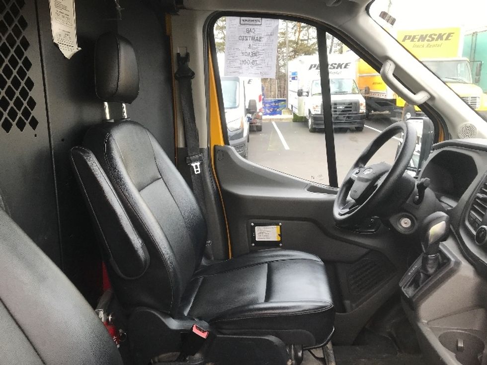 Cargo Van (Panel Van)-Light and Medium Duty Trucks-Ford-2021-Transit 250-Baltimore-MD-57,190\n\t\tmiles-$ 37,000 - Image 21