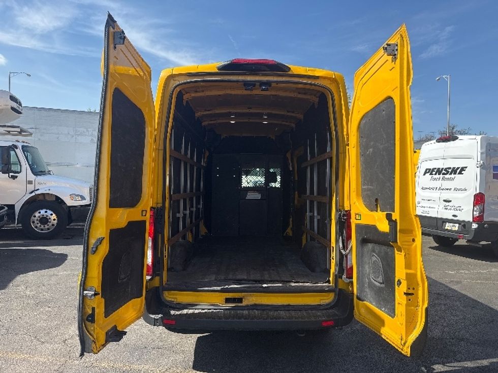 Cargo Van (Panel Van)-Light and Medium Duty Trucks-Ford-2021-Transit 250-Baltimore-MD-83,728\n\t\tmiles-$ 30,750 - Image 6