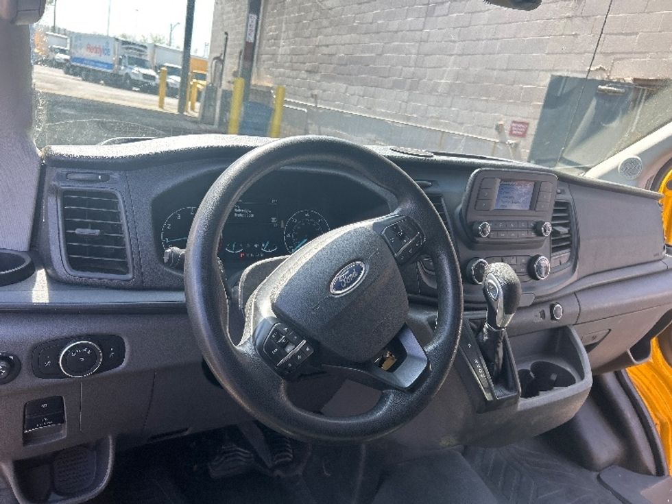 Cargo Van (Panel Van)-Light and Medium Duty Trucks-Ford-2021-Transit 250-Baltimore-MD-83,947\n\t\tmiles-$ 30,750 - Image 15