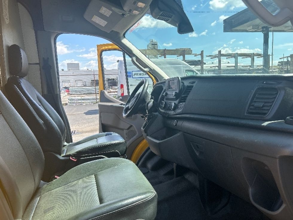 Cargo Van (Panel Van)-Light and Medium Duty Trucks-Ford-2021-Transit 250-Baltimore-MD-83,947\n\t\tmiles-$ 30,750 - Image 19