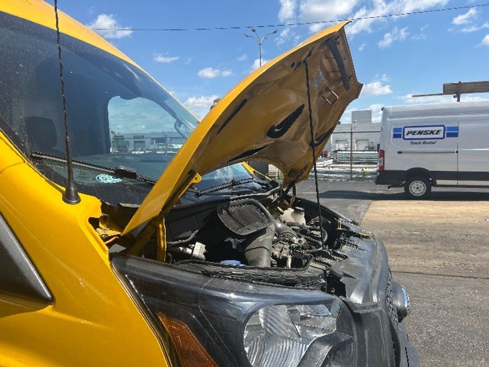 Cargo Van (Panel Van)-Light and Medium Duty Trucks-Ford-2021-Transit 250-Baltimore-MD-83,947\n\t\tmiles-$ 30,750 - Image 21