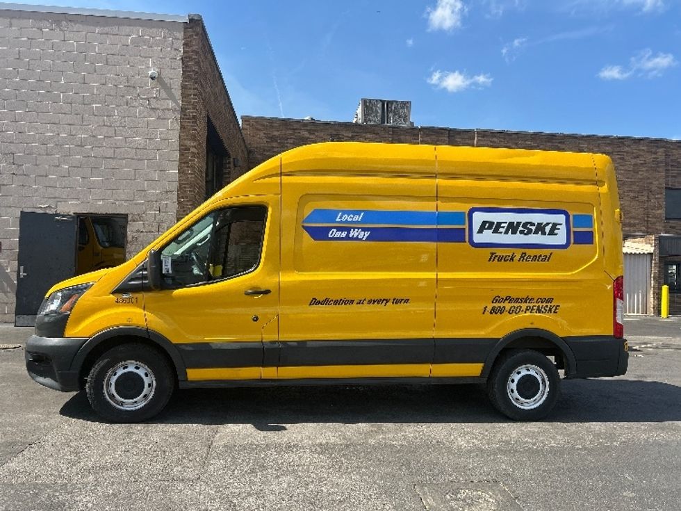 Cargo Van (Panel Van)-Light and Medium Duty Trucks-Ford-2021-Transit 250-Baltimore-MD-83,947\n\t\tmiles-$ 30,750 - Image 4