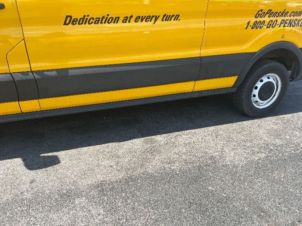 Cargo Van (Panel Van)-Light and Medium Duty Trucks-Ford-2021-Transit 250-Baltimore-MD-83,947\n\t\tmiles-$ 30,750 - Image 5