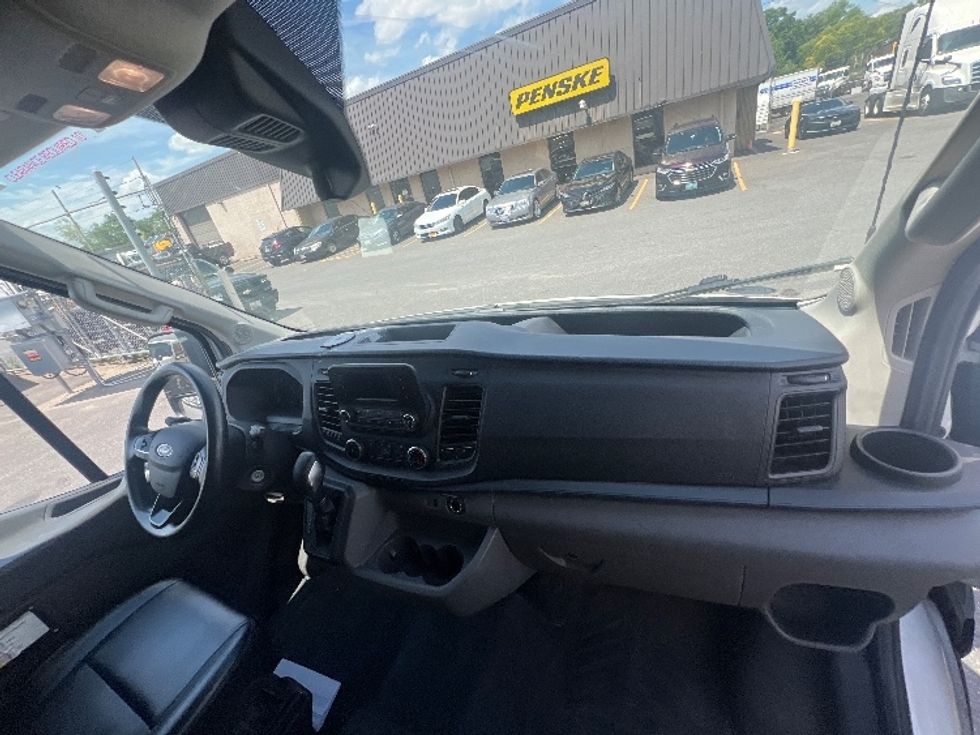 Cargo Van (Panel Van)-Light and Medium Duty Trucks-Ford-2021-Transit 250-Baltimore-MD-86,136\n\t\tmiles-$ 35,250 - Image 21