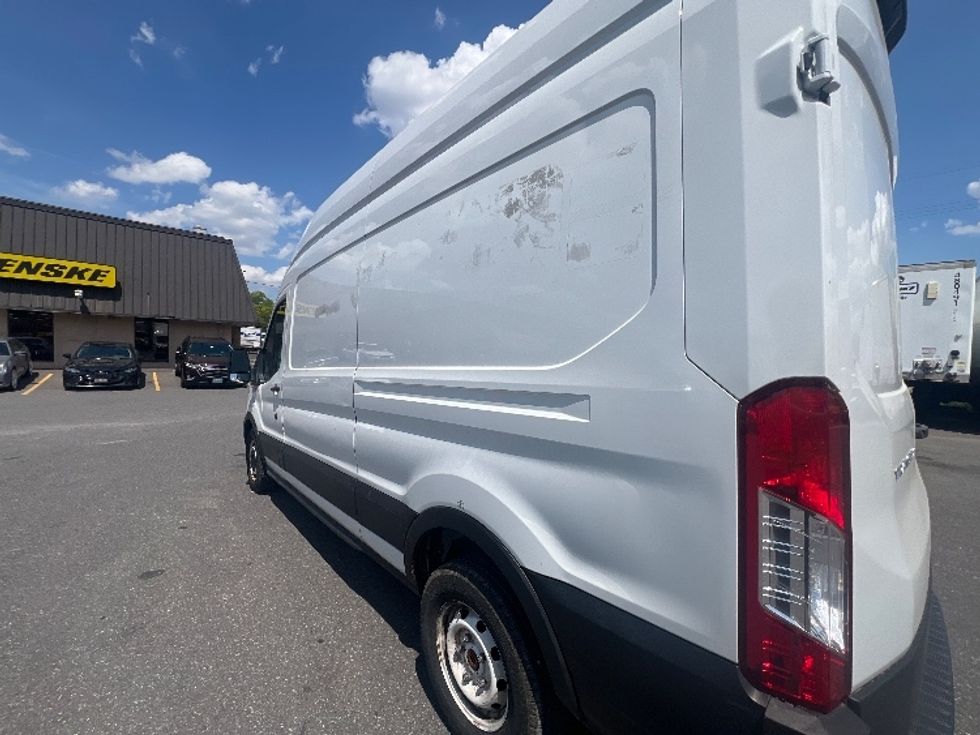 Cargo Van (Panel Van)-Light and Medium Duty Trucks-Ford-2021-Transit 250-Baltimore-MD-86,136\n\t\tmiles-$ 35,250 - Image 25