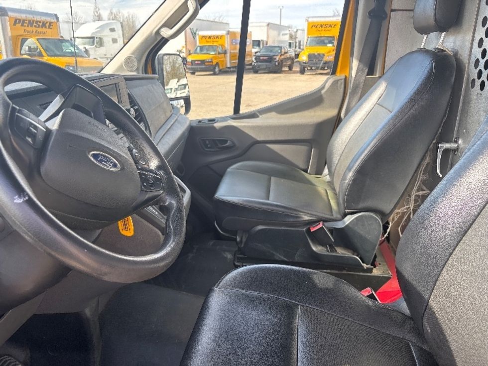Cargo Van (Panel Van)-Light and Medium Duty Trucks-Ford-2021-Transit 250-Baton Rouge-LA-83,013\n\t\tmiles-$ 31,000 - Image 16