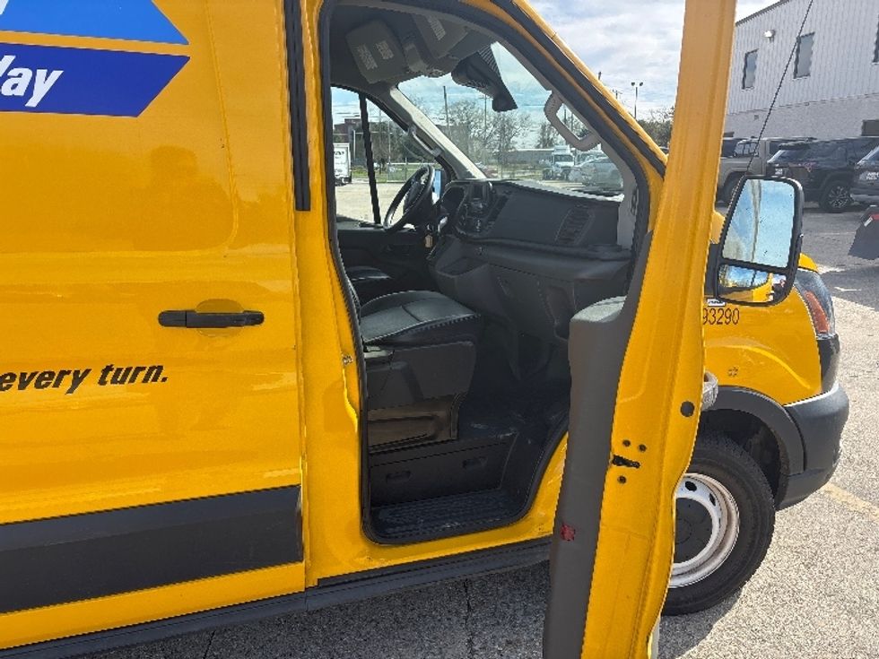 Cargo Van (Panel Van)-Light and Medium Duty Trucks-Ford-2021-Transit 250-Baton Rouge-LA-83,013\n\t\tmiles-$ 31,000 - Image 17