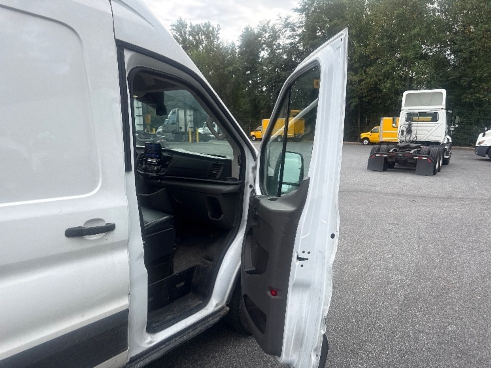 Cargo Van (Panel Van)-Light and Medium Duty Trucks-Ford-2021-Transit 250-Belcamp-MD-100,668\n\t\tmiles-$ 29,750 - Image 19