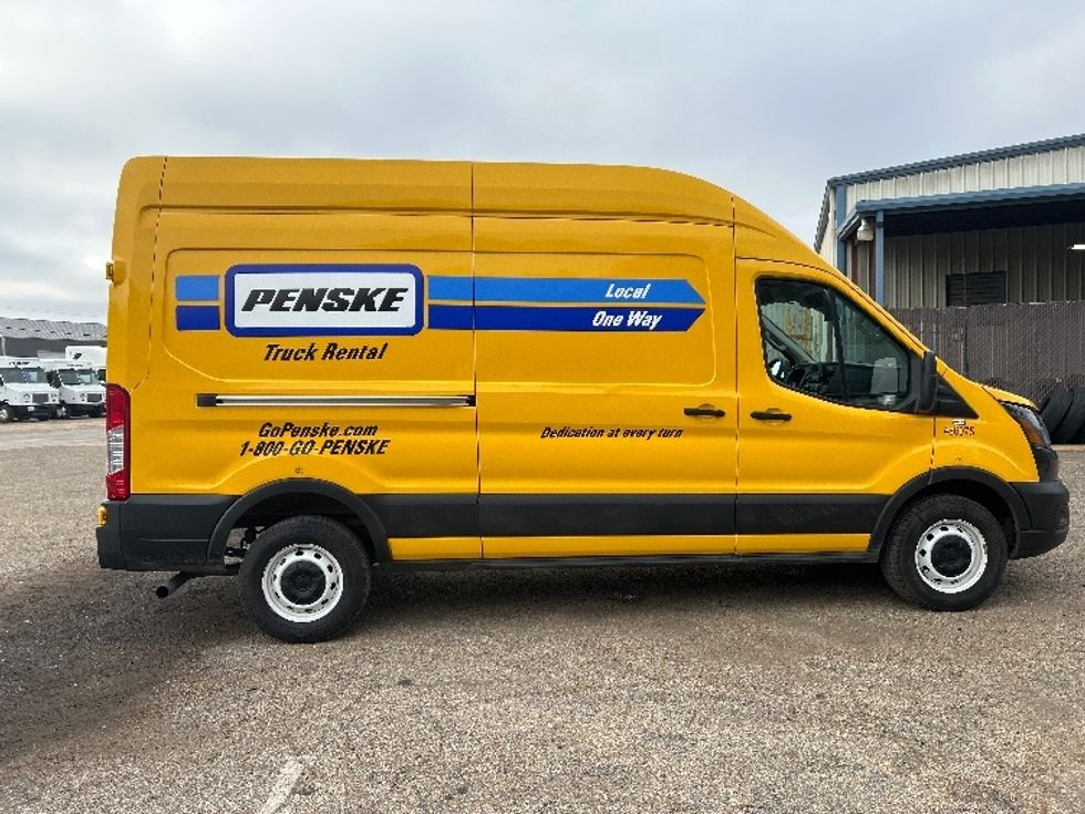 Cargo Van (Panel Van)-Light and Medium Duty Trucks-Ford-2021-Transit 250-Belden-MS-116,791\n\t\tmiles-$ 29,750 - Image 14