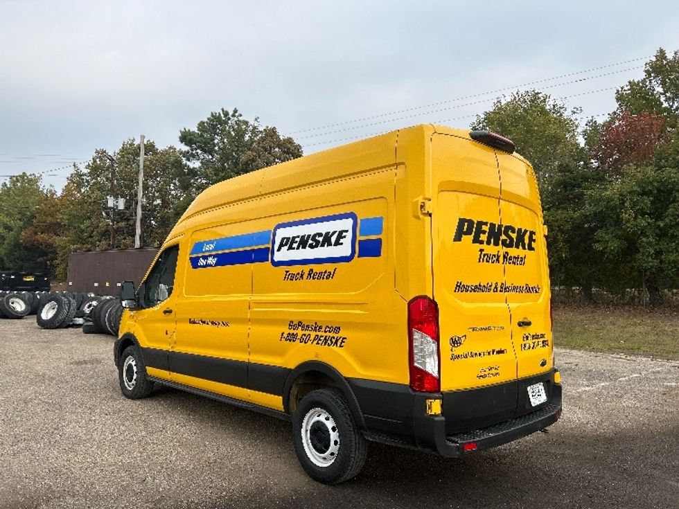 Cargo Van (Panel Van)-Light and Medium Duty Trucks-Ford-2021-Transit 250-Belden-MS-116,791\n\t\tmiles-$ 29,750 - Image 6