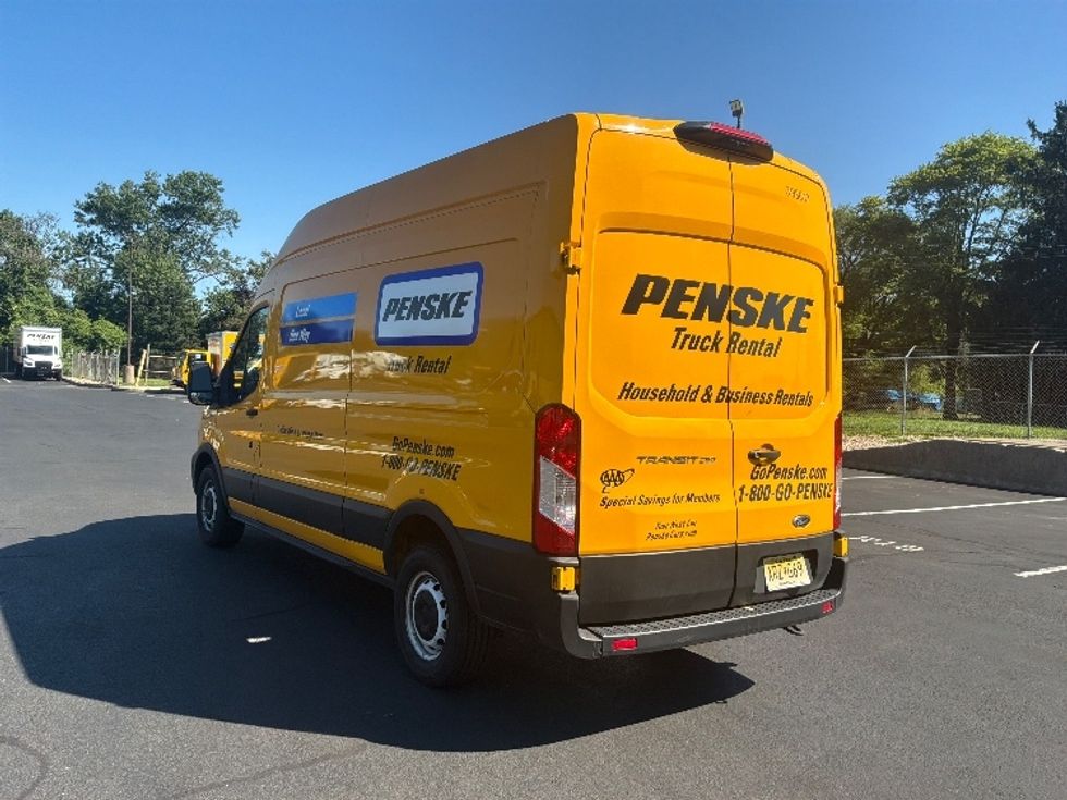 Cargo Van (Panel Van)-Light and Medium Duty Trucks-Ford-2021-Transit 250-Bensalem-PA-64,975\n\t\tmiles-$ 33,000 - Image 6