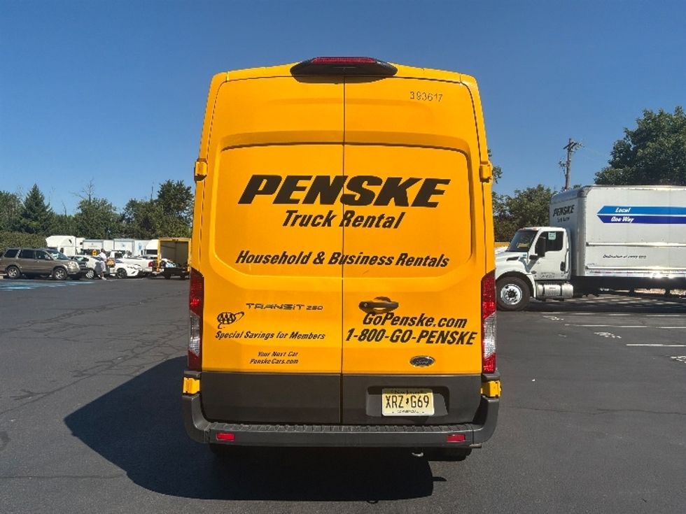 Cargo Van (Panel Van)-Light and Medium Duty Trucks-Ford-2021-Transit 250-Bensalem-PA-64,975\n\t\tmiles-$ 33,000 - Image 7