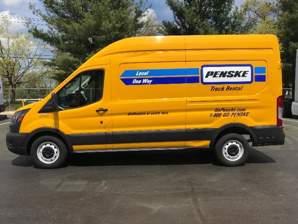 Cargo Van (Panel Van)-Light and Medium Duty Trucks-Ford-2021-Transit 250-Bensalem-PA-89,839\n\t\tmiles-$ 29,500 - Image 4