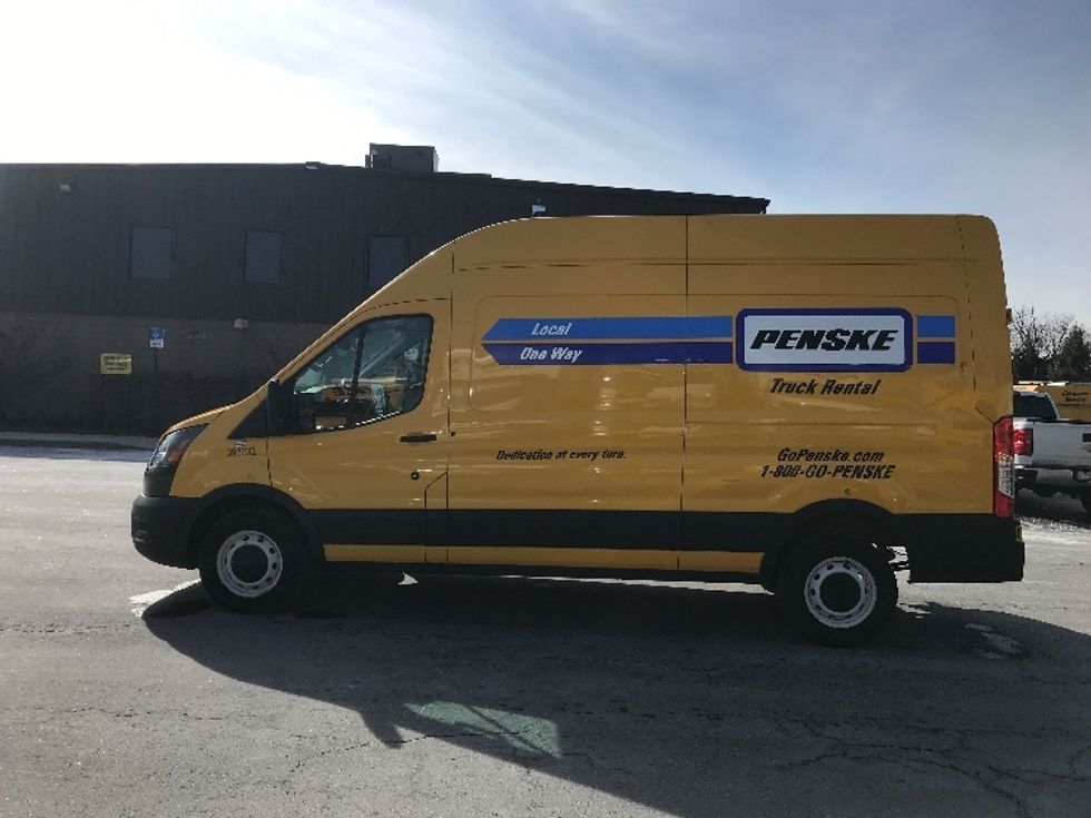 Cargo Van (Panel Van)-Light and Medium Duty Trucks-Ford-2021-Transit 250-Bensalem-PA-92,771\n\t\tmiles-$ 31,500 - Image 4