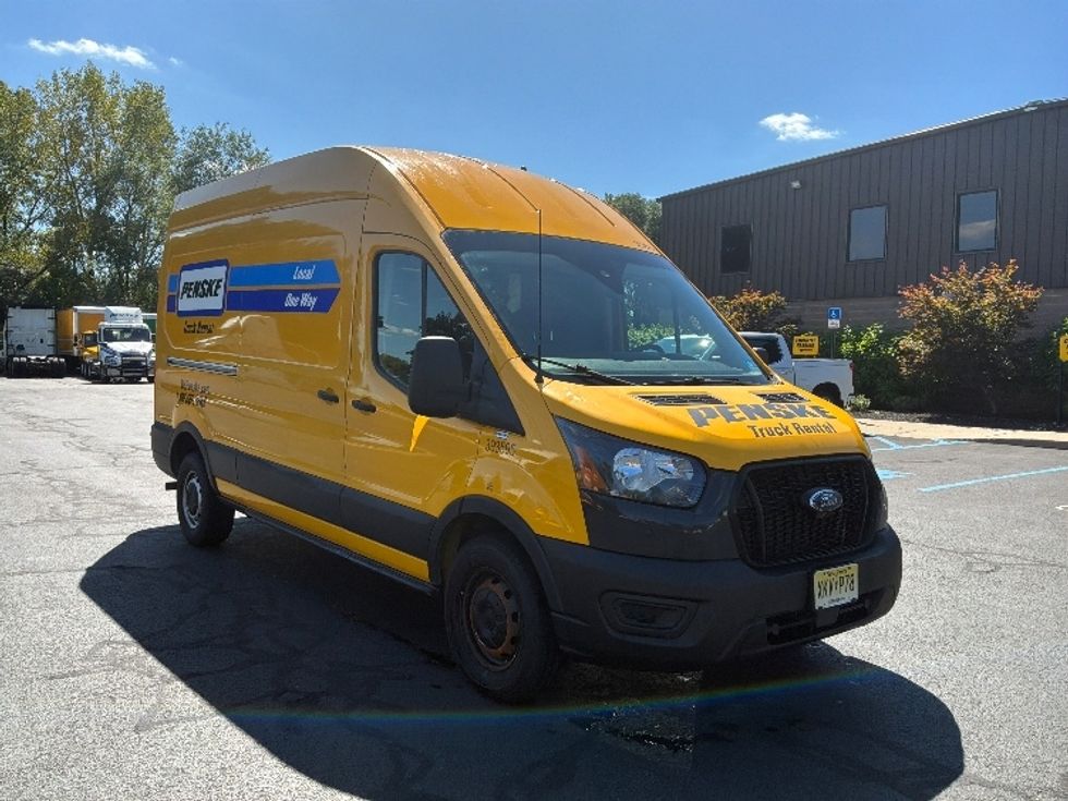 Cargo Van (Panel Van)-Light and Medium Duty Trucks-Ford-2021-Transit 250-Bensalem-PA-94,044\n\t\tmiles-$ 28,000 - Image 1