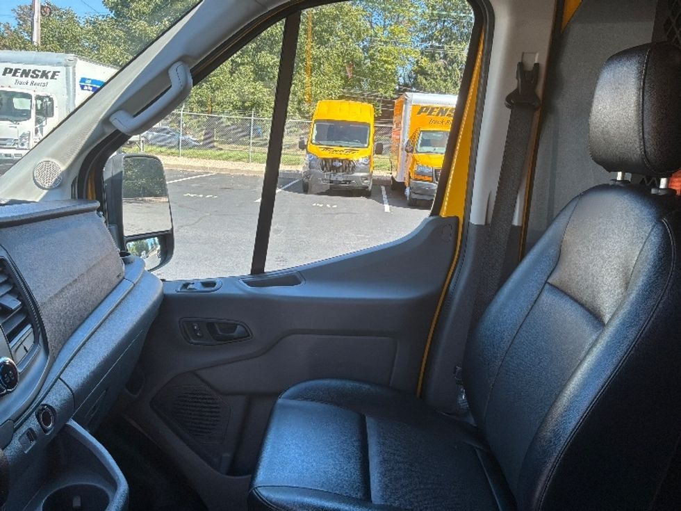 Cargo Van (Panel Van)-Light and Medium Duty Trucks-Ford-2021-Transit 250-Bensalem-PA-94,044\n\t\tmiles-$ 28,000 - Image 18