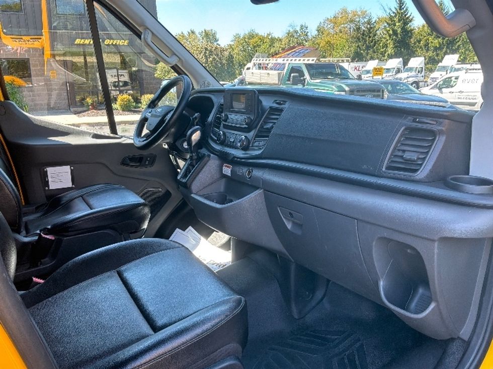 Cargo Van (Panel Van)-Light and Medium Duty Trucks-Ford-2021-Transit 250-Bensalem-PA-94,044\n\t\tmiles-$ 28,000 - Image 19