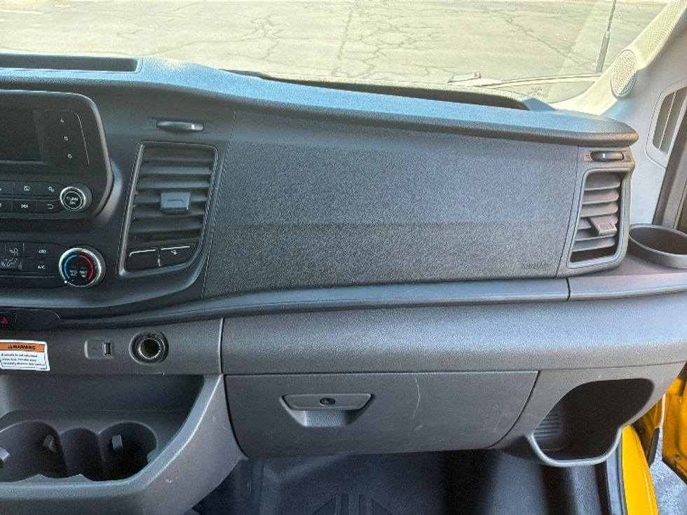 Cargo Van (Panel Van)-Light and Medium Duty Trucks-Ford-2021-Transit 250-Bensalem-PA-94,044\n\t\tmiles-$ 28,000 - Image 20