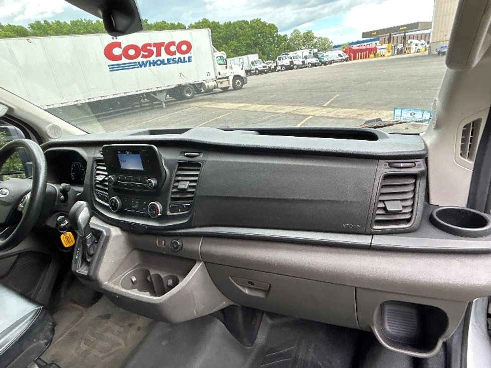Cargo Van (Panel Van)-Light and Medium Duty Trucks-Ford-2021-Transit 250-Braintree-MA-105,904\n\t\tmiles-$ 31,500 - Image 17