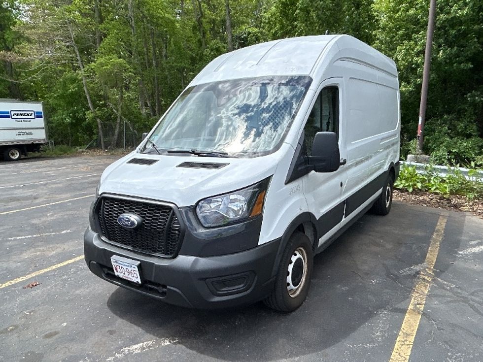 Cargo Van (Panel Van)-Light and Medium Duty Trucks-Ford-2021-Transit 250-Braintree-MA-111,987\n\t\tmiles-$ 32,250 - Image 1