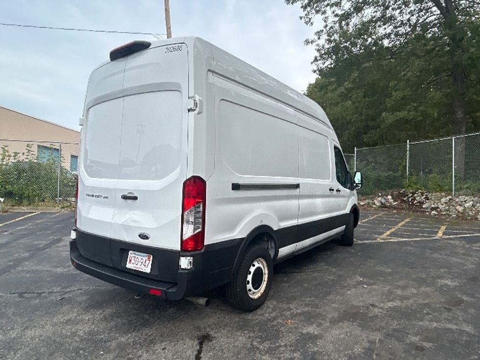 Cargo Van (Panel Van)-Light and Medium Duty Trucks-Ford-2021-Transit 250-Braintree-MA-42,964\n\t\tmiles-$ 35,750 - Image 13