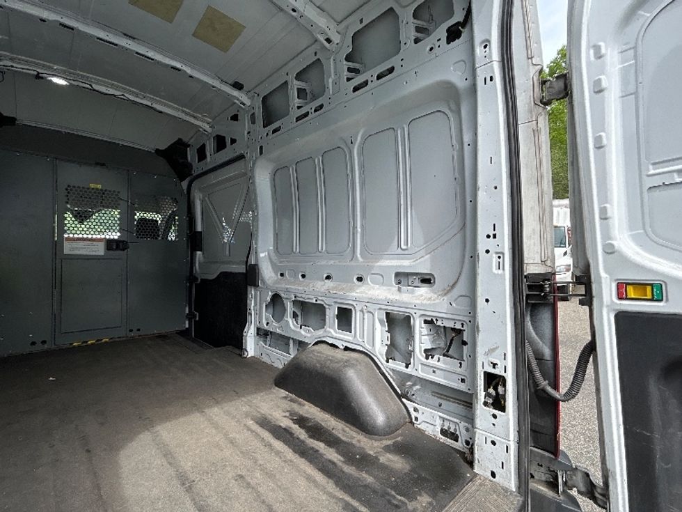 Cargo Van (Panel Van)-Light and Medium Duty Trucks-Ford-2021-Transit 250-Braintree-MA-46,384\n\t\tmiles-$ 41,750 - Image 10