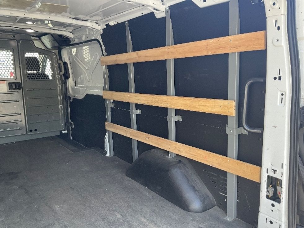 Cargo Van (Panel Van)-Light and Medium Duty Trucks-Ford-2021-Transit 250-Braintree-MA-72,154\n\t\tmiles-$ 31,000 - Image 12