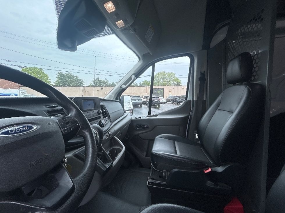 Cargo Van (Panel Van)-Light and Medium Duty Trucks-Ford-2021-Transit 250-Braintree-MA-89,549\n\t\tmiles-$ 32,750 - Image 19