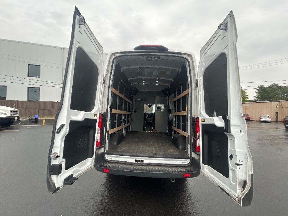 Cargo Van (Panel Van)-Light and Medium Duty Trucks-Ford-2021-Transit 250-Braintree-MA-89,549\n\t\tmiles-$ 32,750 - Image 8